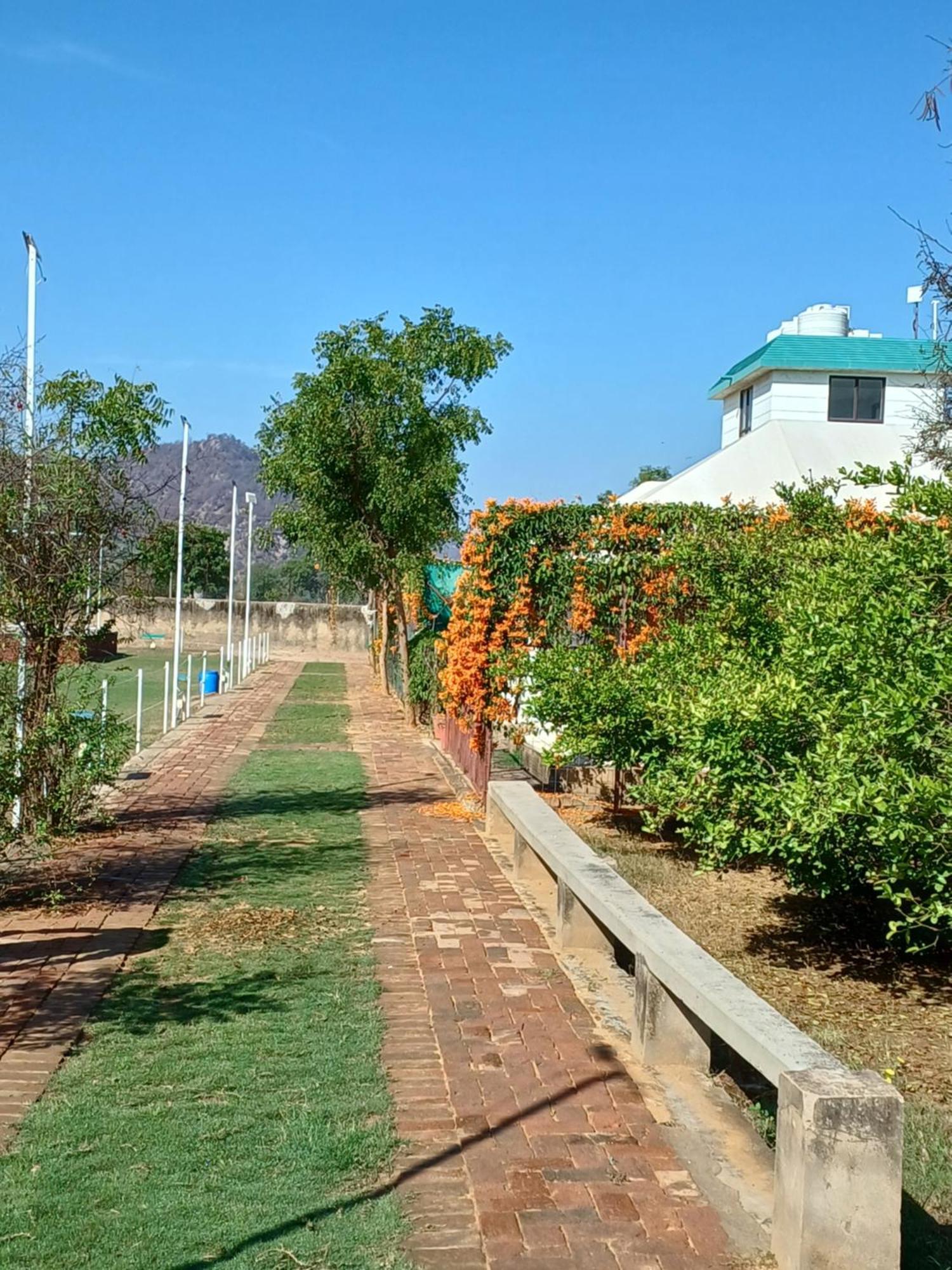 Shivir Aranya Hotel Alwar Bagian luar foto