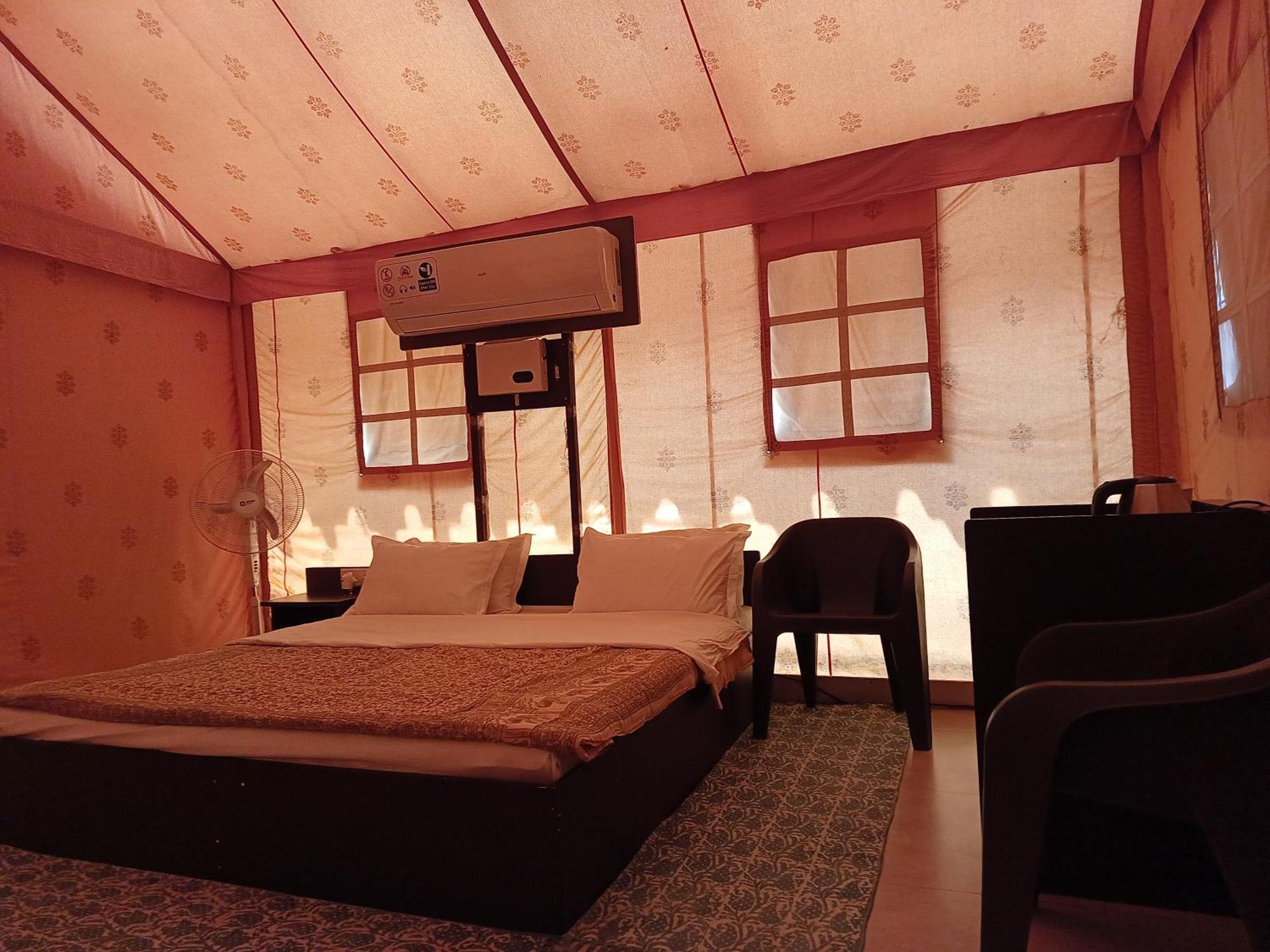 Shivir Aranya Hotel Alwar Bagian luar foto
